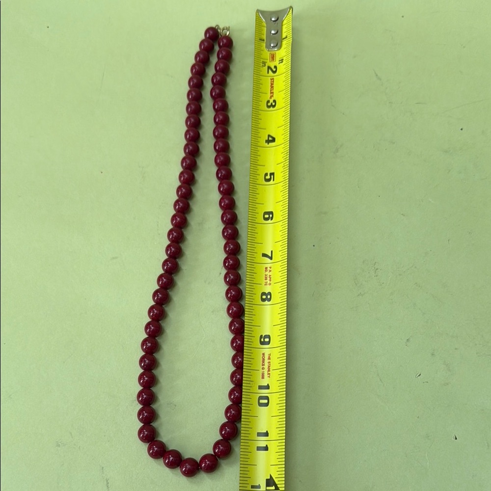 Vintage Burgundy Wooden Handmade Necklace - Picture 8 of 9